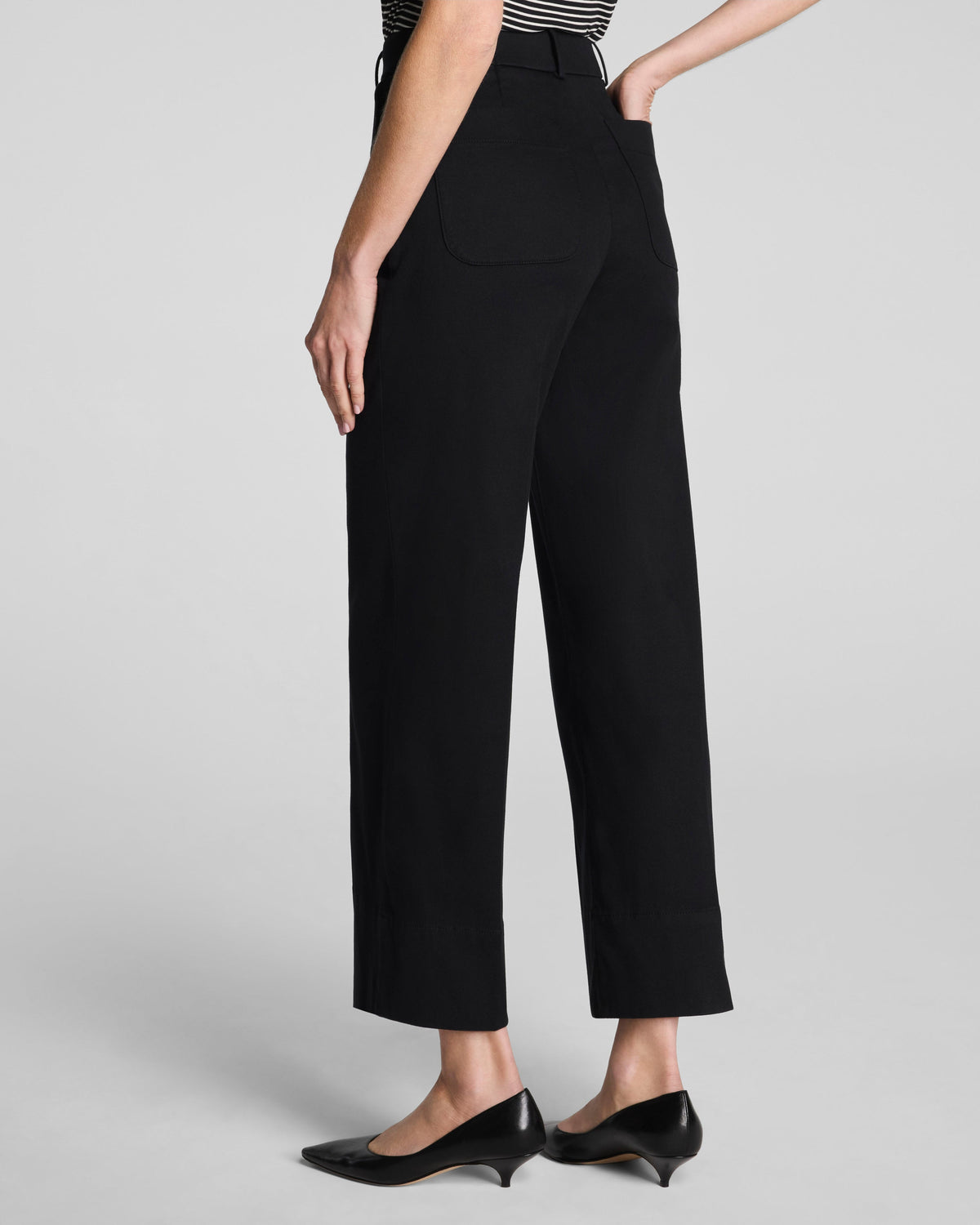 Cropped Wide Leg Pant
